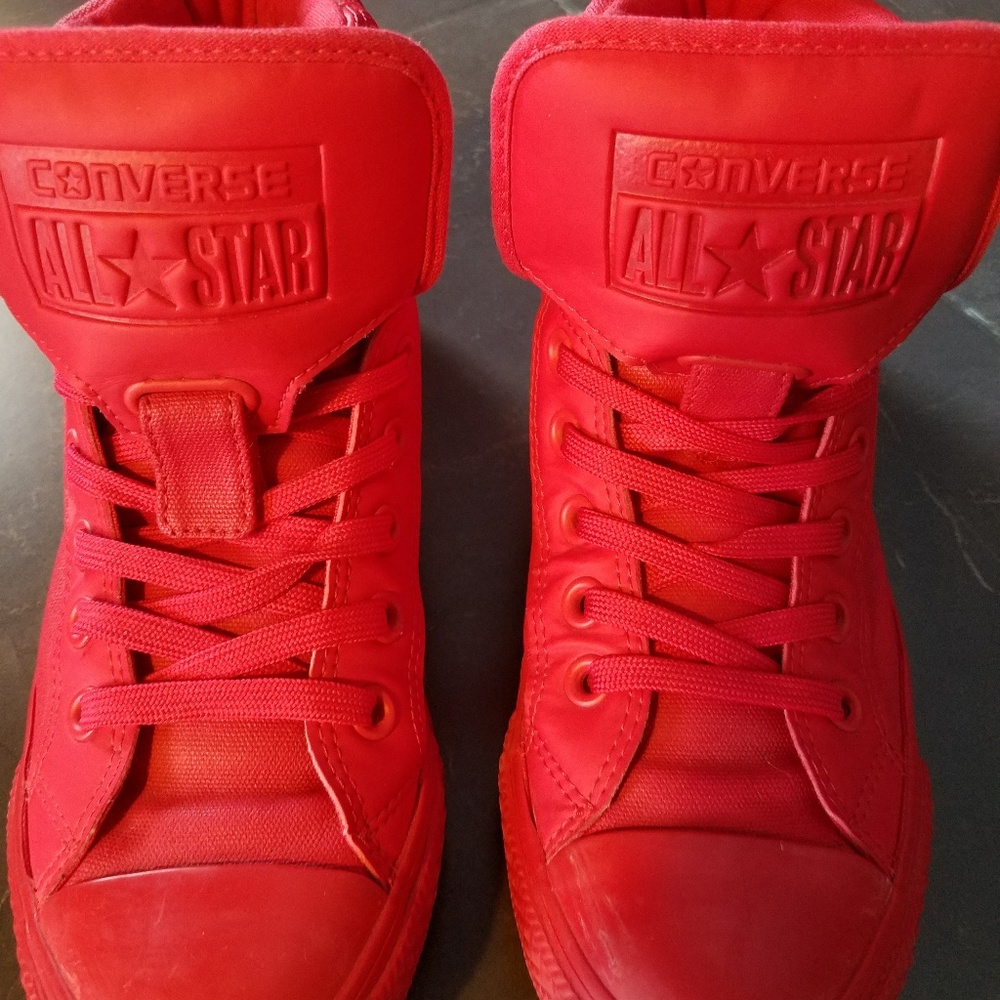 Converse High tops